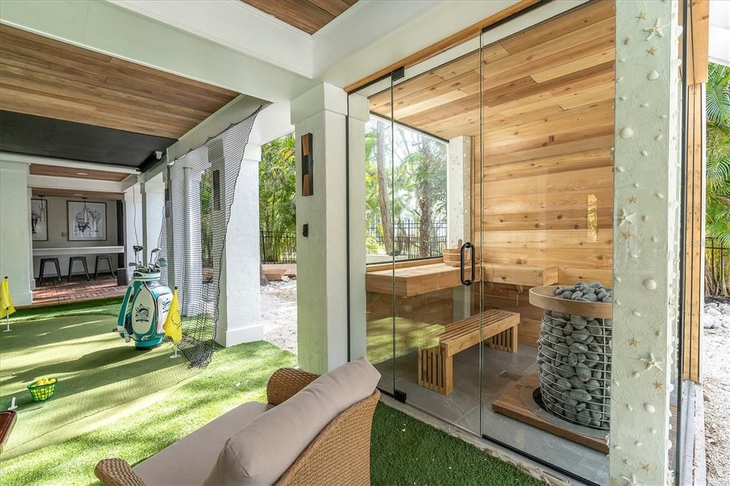 En Venta: $2,250,000 (6 camas, 4 baños, 3500 Pies cuadrados)