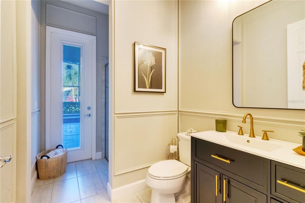 En Venta: $1,290,000 (4 camas, 4 baños, 4232 Pies cuadrados)