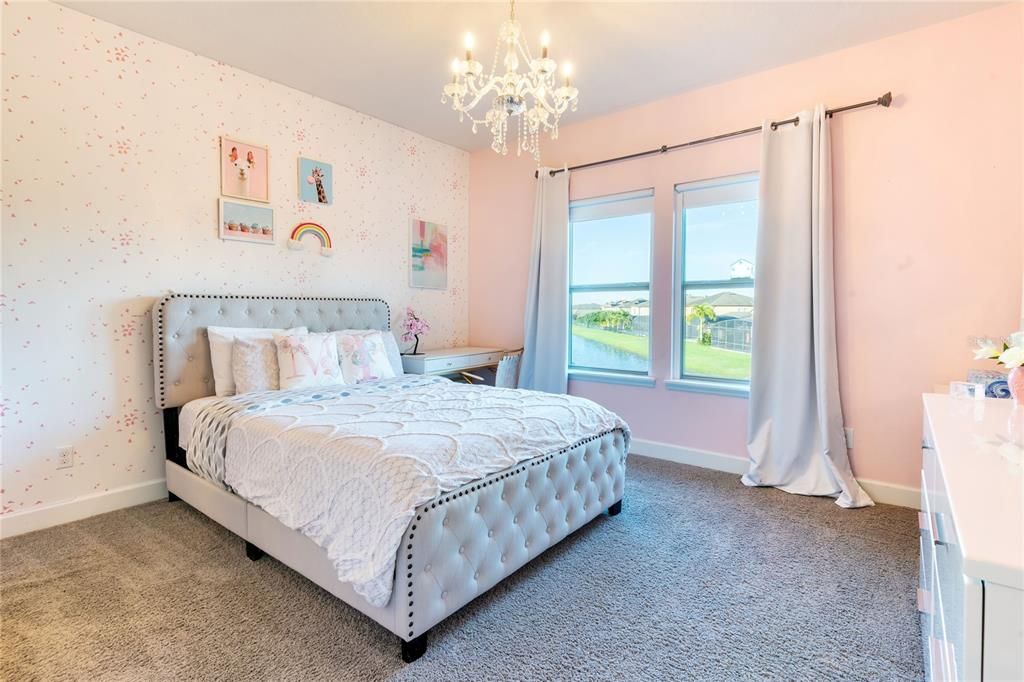 En Venta: $1,290,000 (4 camas, 4 baños, 4232 Pies cuadrados)