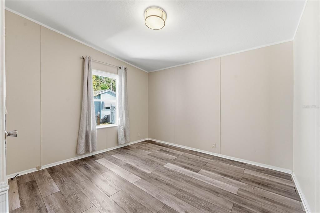 For Sale: $189,900 (3 beds, 2 baths, 1188 Square Feet)