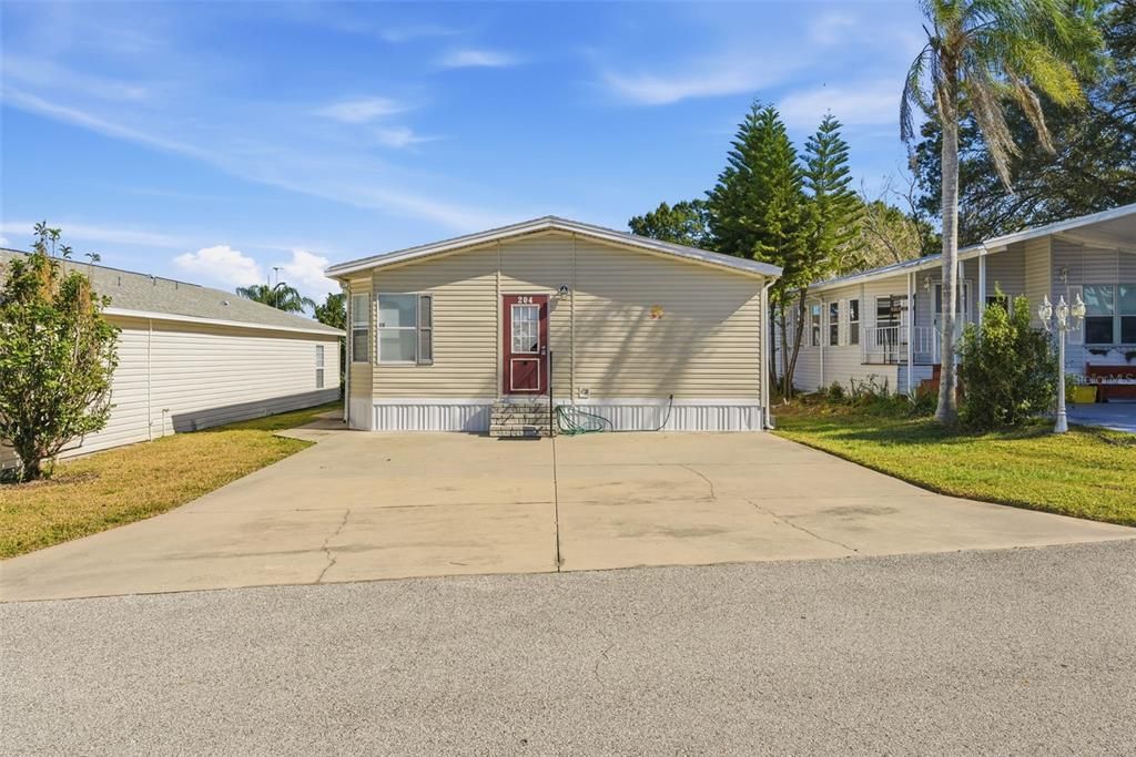 For Sale: $189,900 (3 beds, 2 baths, 1188 Square Feet)