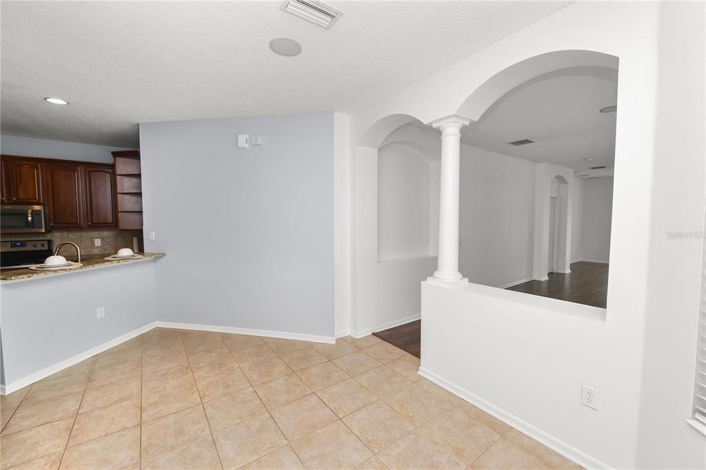 В аренду: $2,250 (3 спален, 2 ванн, 1751 Квадратных фут)