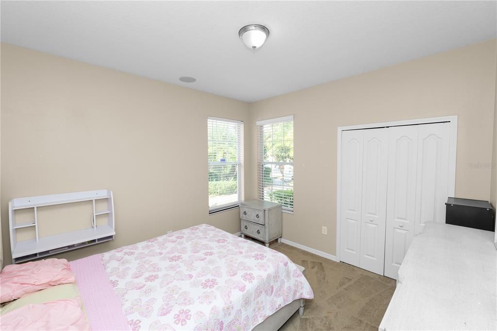 В аренду: $2,250 (3 спален, 2 ванн, 1751 Квадратных фут)