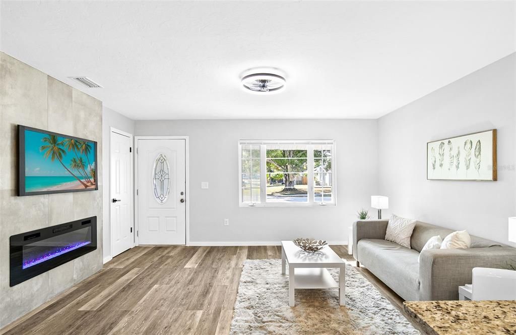 待售: $315,000 (3 贝兹, 1 浴室, 1060 平方英尺)