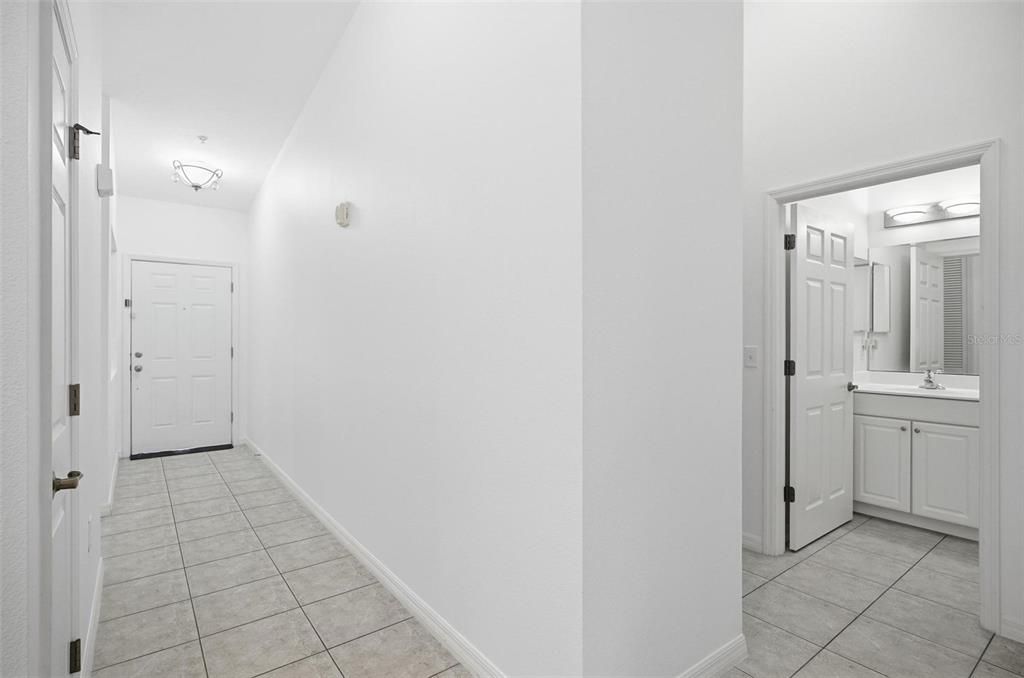 出租: $2,200 (2 贝兹, 2 浴室, 1238 平方英尺)