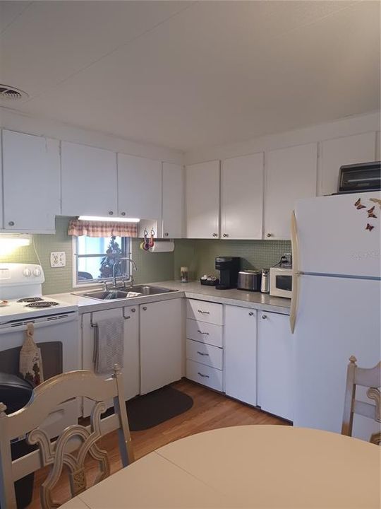 En Venta: $74,900 (2 camas, 1 baños, 816 Pies cuadrados)