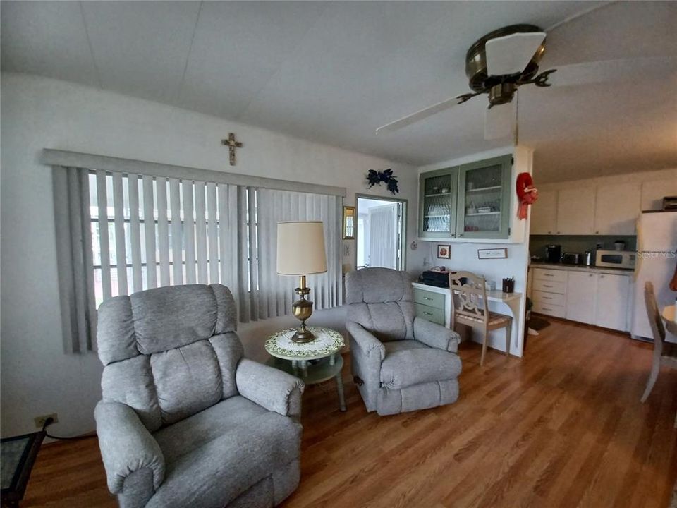 En Venta: $74,900 (2 camas, 1 baños, 816 Pies cuadrados)