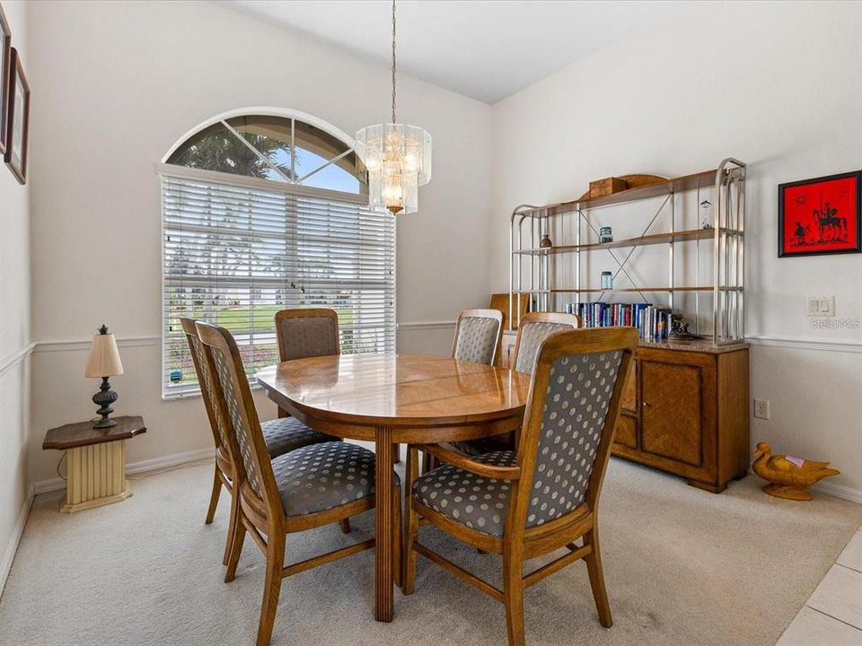 En Venta: $699,999 (3 camas, 2 baños, 2160 Pies cuadrados)