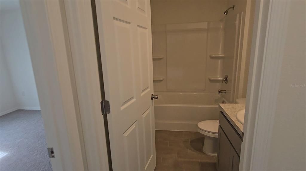 For Sale: $339,990 (4 beds, 2 baths, 2134 Square Feet)