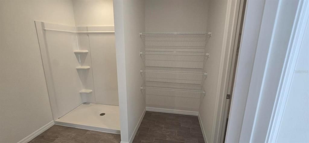 For Sale: $339,990 (4 beds, 2 baths, 2134 Square Feet)