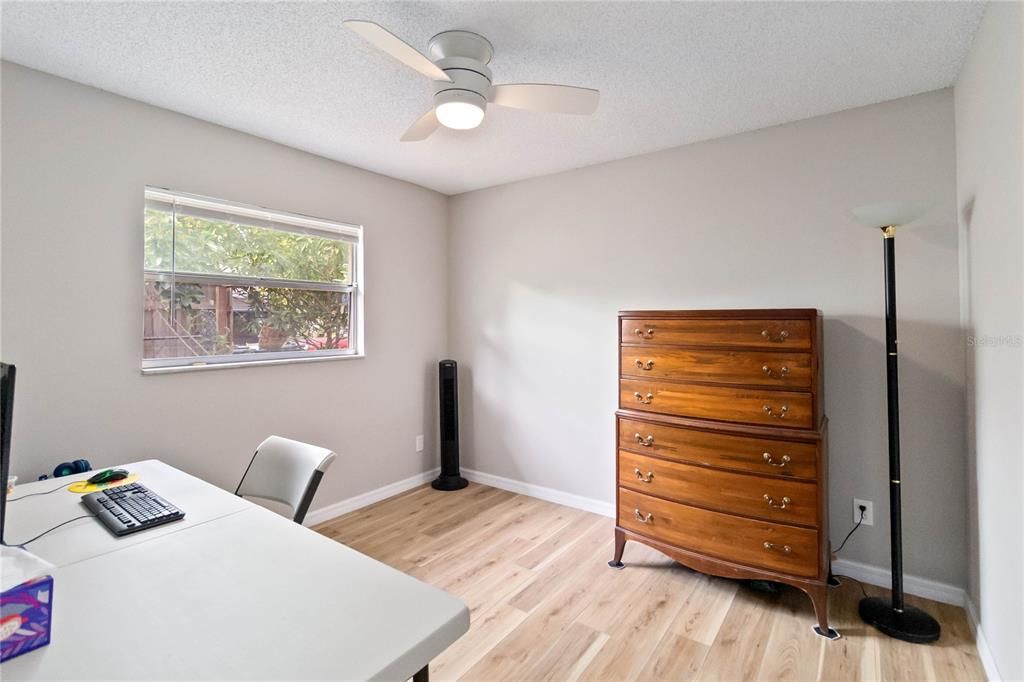 For Sale: $385,000 (3 beds, 2 baths, 1478 Square Feet)