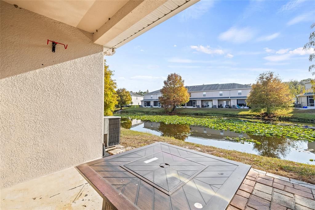 На продажу: $275,000 (2 спален, 2 ванн, 1240 Квадратных фут)