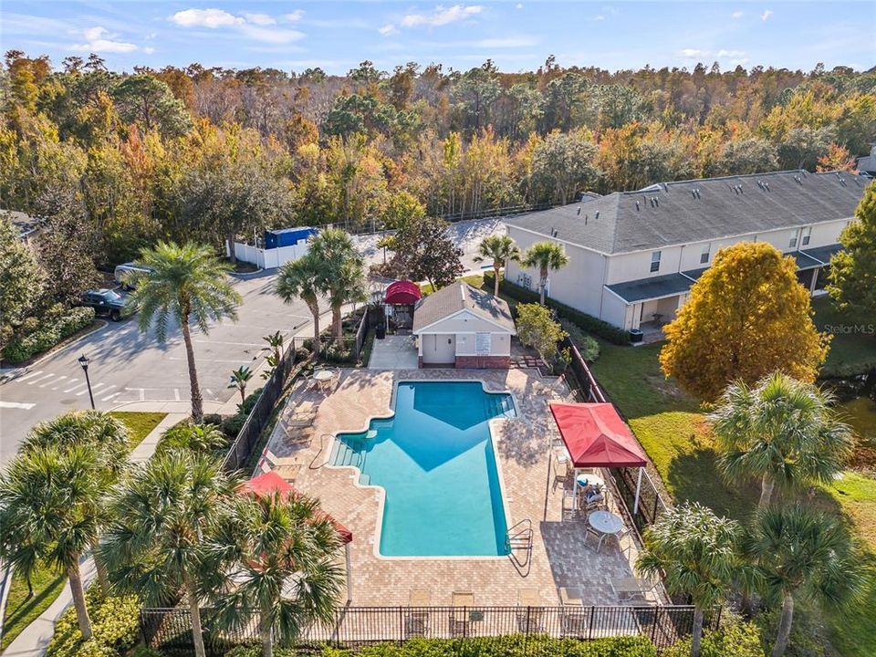 На продажу: $275,000 (2 спален, 2 ванн, 1240 Квадратных фут)