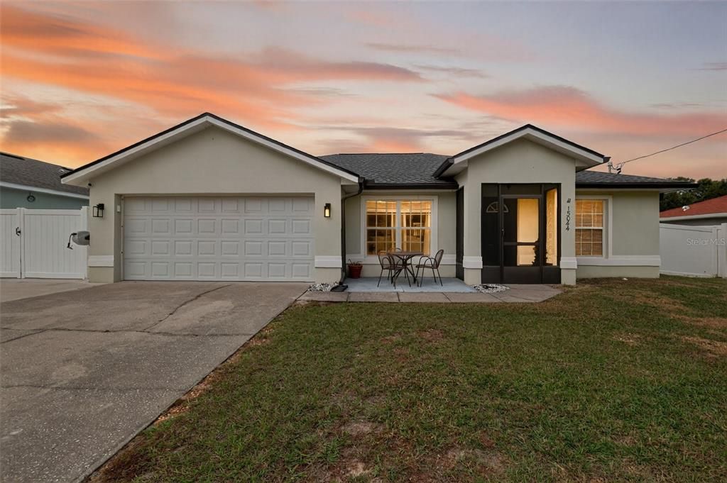 For Sale: $225,800 (3 beds, 2 baths, 1218 Square Feet)