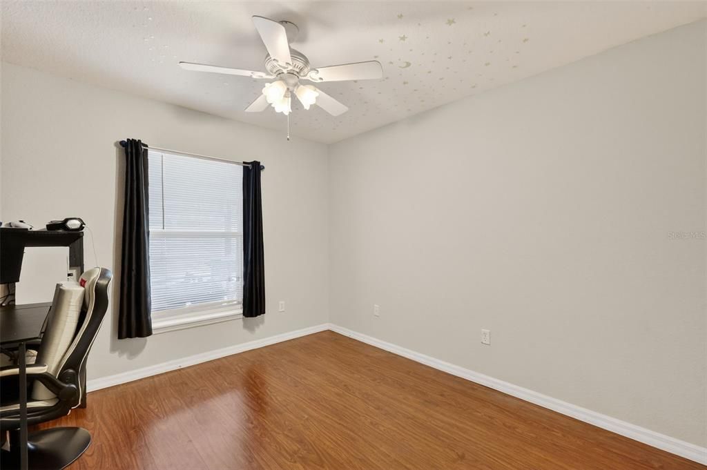 For Sale: $225,800 (3 beds, 2 baths, 1218 Square Feet)