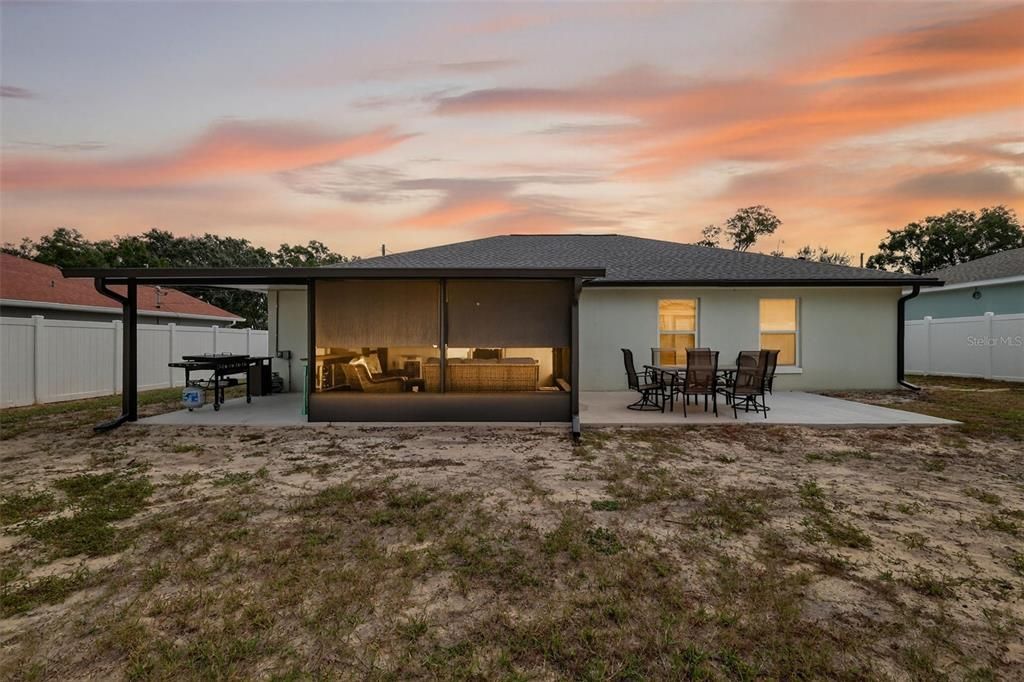 For Sale: $225,800 (3 beds, 2 baths, 1218 Square Feet)