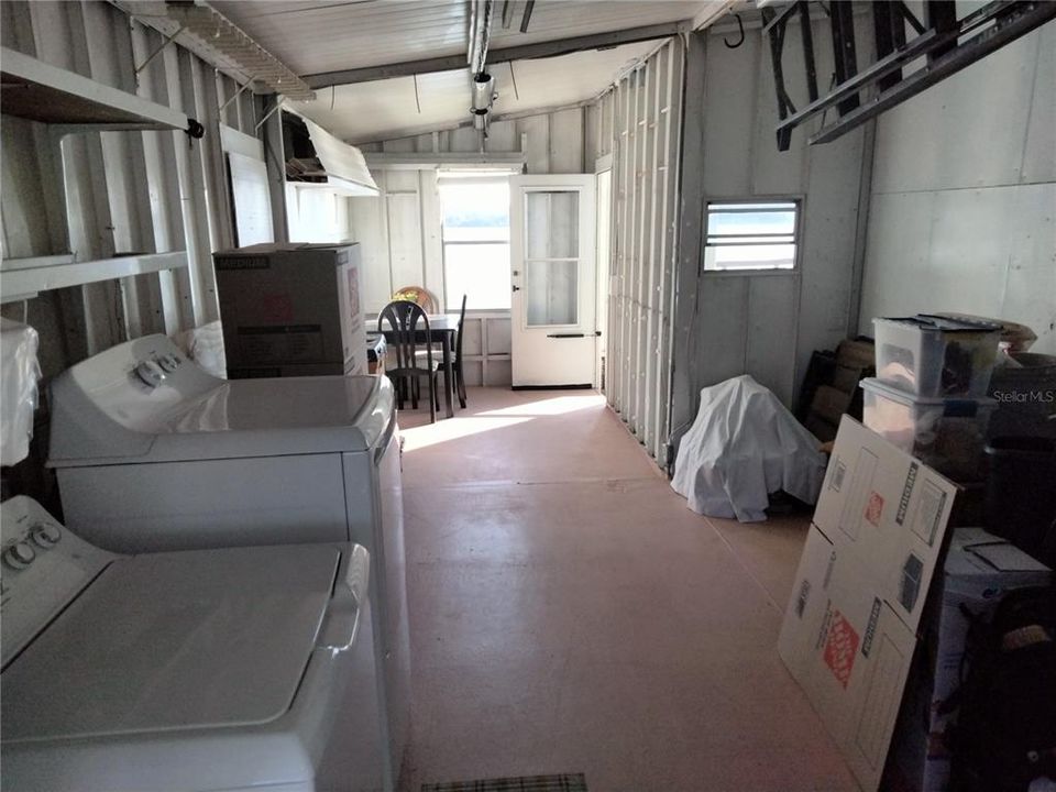 For Sale: $225,000 (2 beds, 2 baths, 1152 Square Feet)