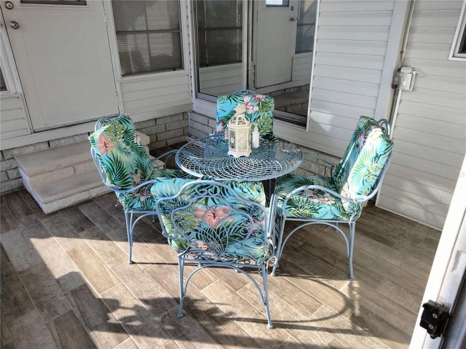 For Sale: $225,000 (2 beds, 2 baths, 1152 Square Feet)