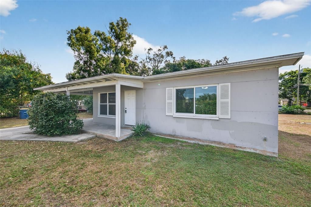 待售: $239,900 (3 贝兹, 1 浴室, 992 平方英尺)