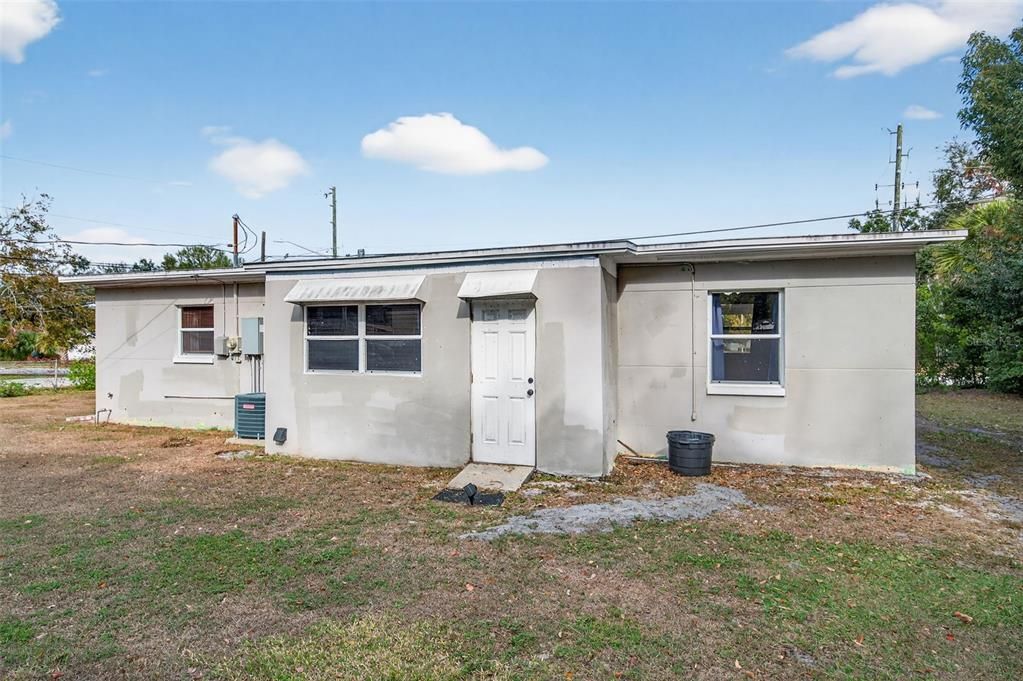 待售: $239,900 (3 贝兹, 1 浴室, 992 平方英尺)