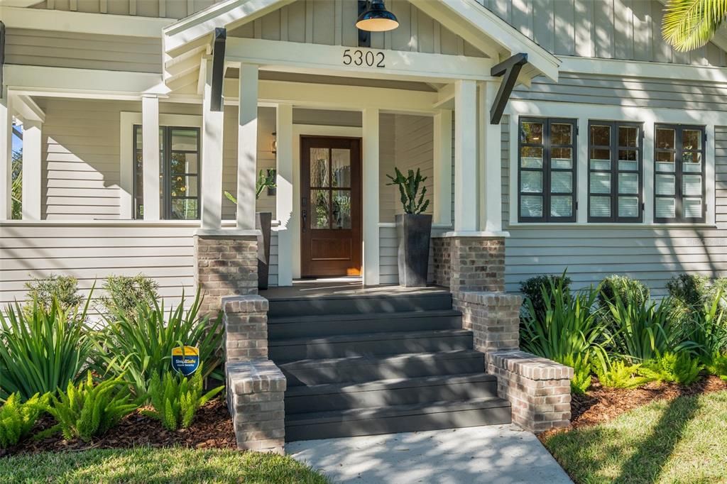 For Sale: $1,049,000 (3 beds, 2 baths, 2283 Square Feet)