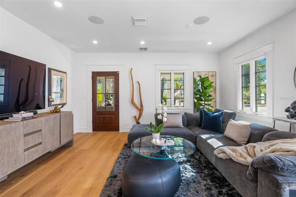 For Sale: $1,049,000 (3 beds, 2 baths, 2283 Square Feet)