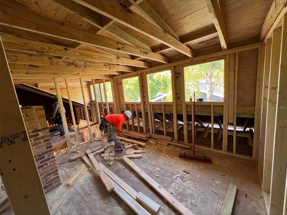 For Sale: $1,049,000 (3 beds, 2 baths, 2283 Square Feet)