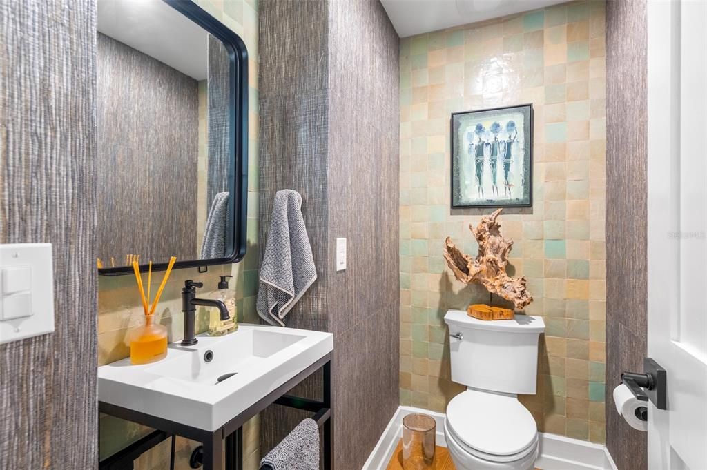 For Sale: $1,049,000 (3 beds, 2 baths, 2283 Square Feet)