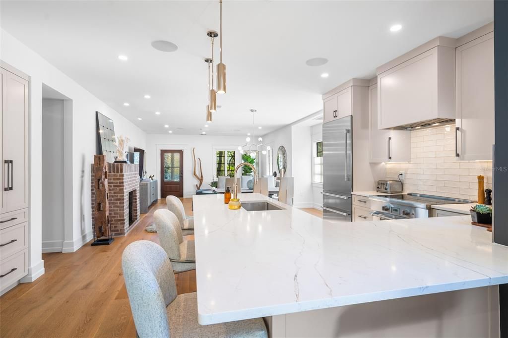 For Sale: $1,049,000 (3 beds, 2 baths, 2283 Square Feet)