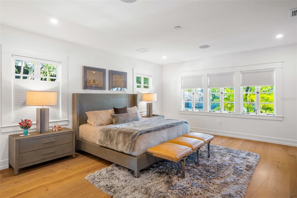 For Sale: $1,049,000 (3 beds, 2 baths, 2283 Square Feet)