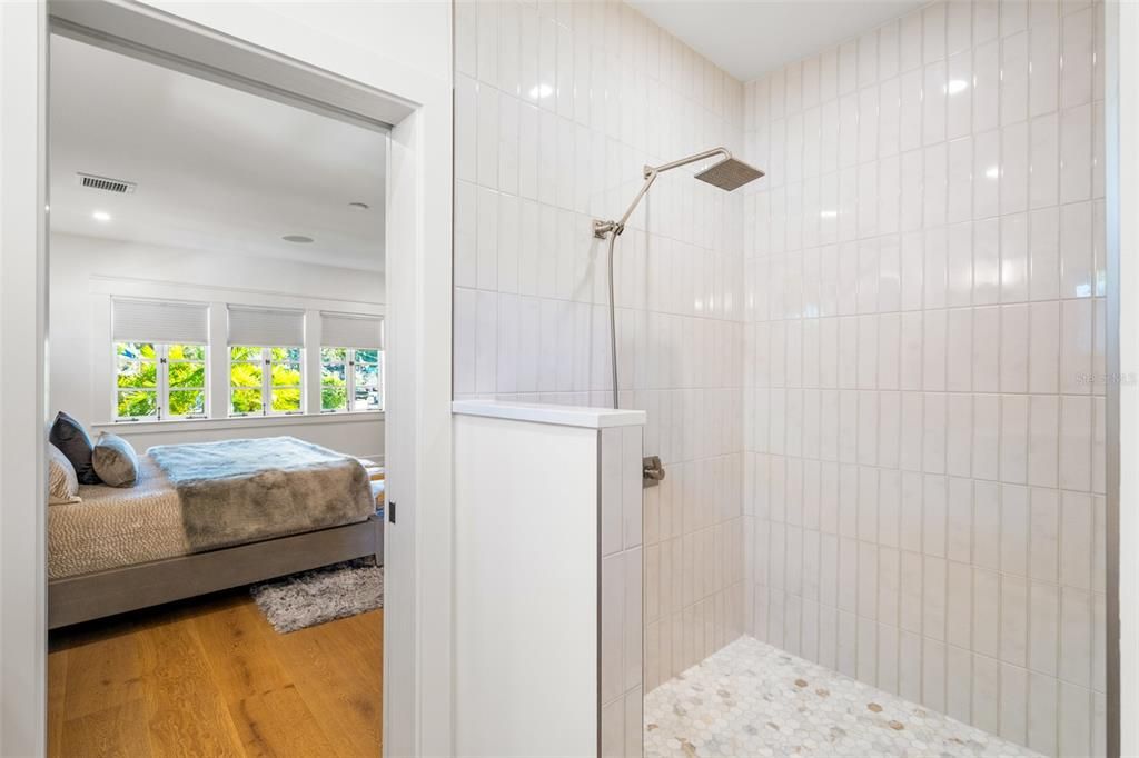 For Sale: $1,049,000 (3 beds, 2 baths, 2283 Square Feet)