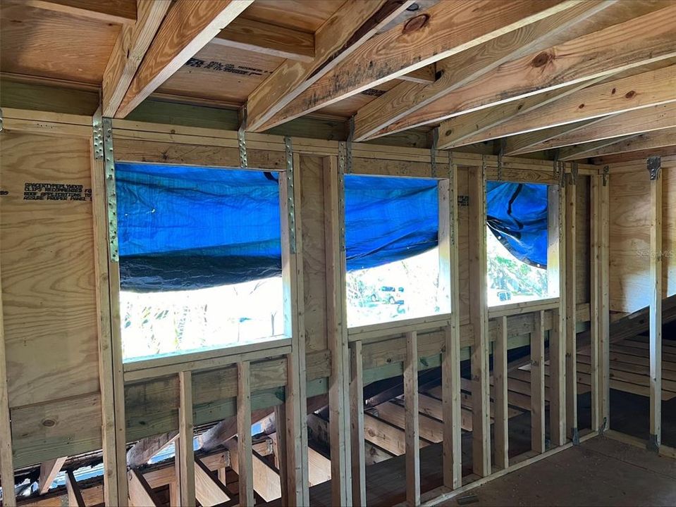 For Sale: $1,049,000 (3 beds, 2 baths, 2283 Square Feet)