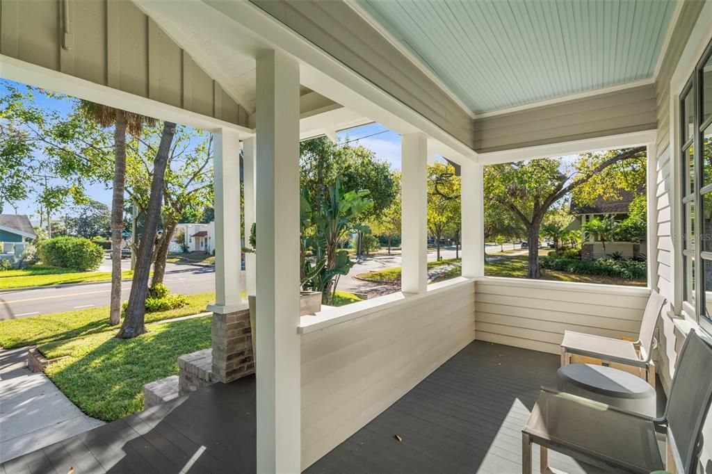 For Sale: $1,049,000 (3 beds, 2 baths, 2283 Square Feet)