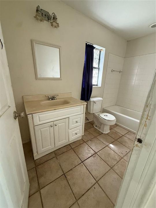 For Sale: $232,000 (3 beds, 2 baths, 1469 Square Feet)