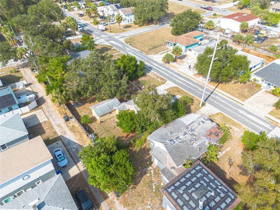 For Sale: $584,000 (3 beds, 1 baths, 1239 Square Feet)