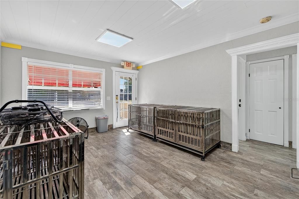 待售: $535,000 (0 贝兹, 0 浴室, 2219 平方英尺)