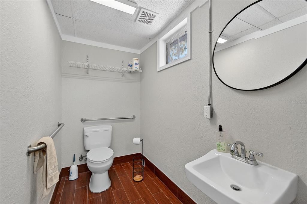 待售: $535,000 (0 贝兹, 0 浴室, 2219 平方英尺)