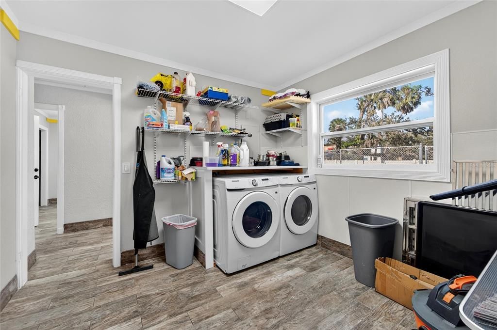 待售: $535,000 (0 贝兹, 0 浴室, 2219 平方英尺)