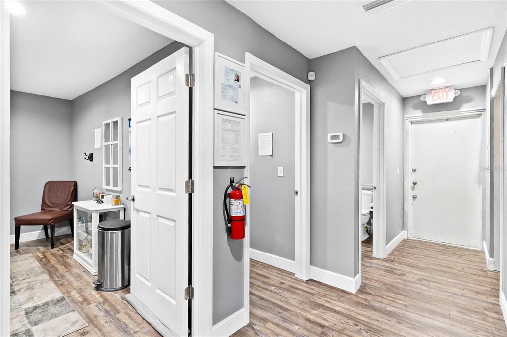 En Venta: $399,000 (0 camas, 0 baños, 1560 Pies cuadrados)