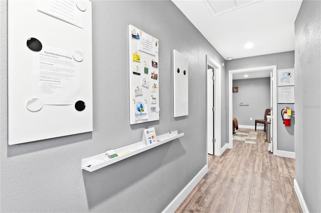 En Venta: $399,000 (0 camas, 0 baños, 1560 Pies cuadrados)