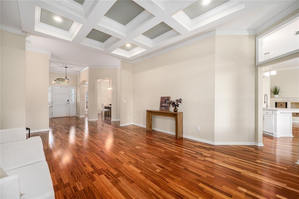 For Sale: $679,900 (4 beds, 2 baths, 2810 Square Feet)