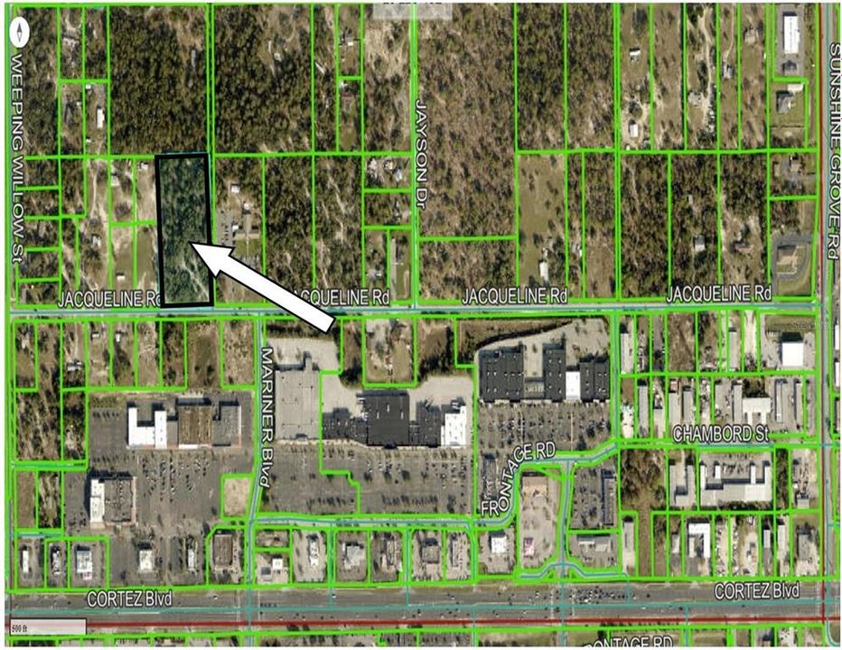 En Venta: $500,000 (4.90 acres)