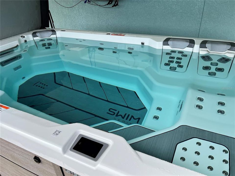 待售: $779,900 (3 贝兹, 2 浴室, 1746 平方英尺)