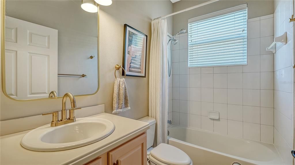 待售: $490,000 (3 贝兹, 2 浴室, 1598 平方英尺)