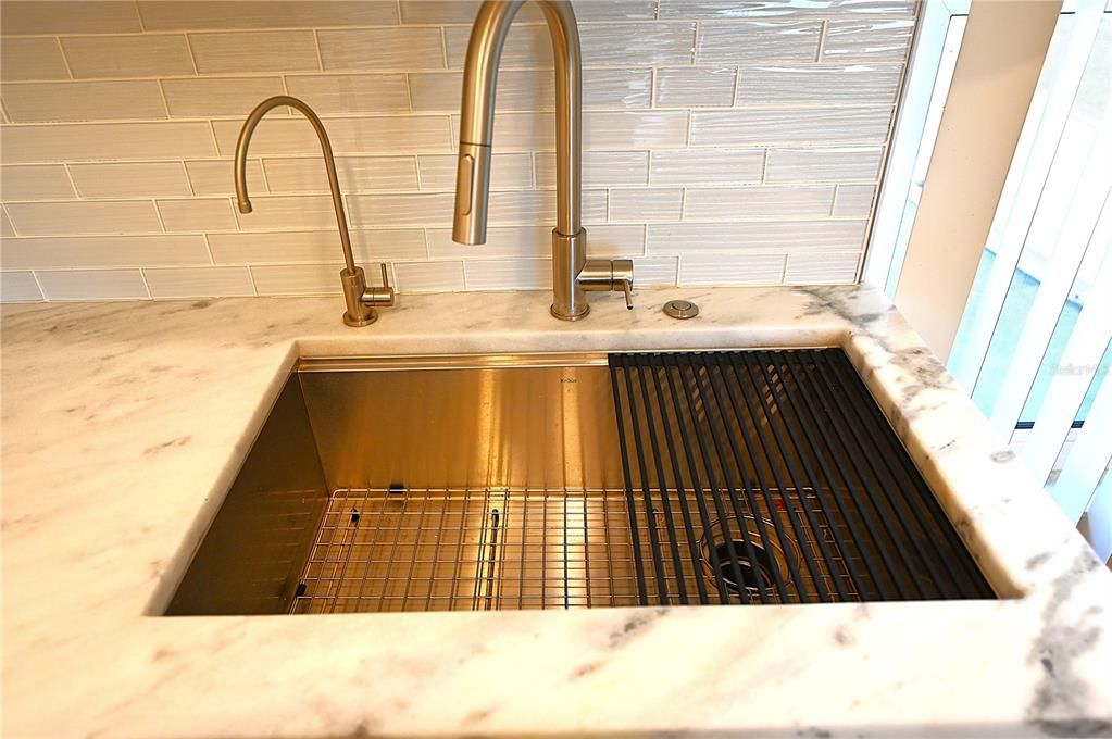 待售: $320,000 (3 贝兹, 2 浴室, 1770 平方英尺)