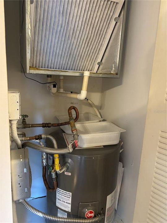 En Venta: $185,000 (2 camas, 2 baños, 875 Pies cuadrados)