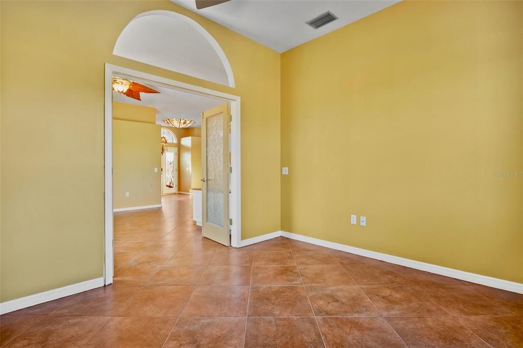 For Sale: $649,000 (3 beds, 2 baths, 1939 Square Feet)