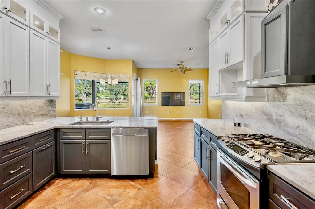 For Sale: $649,000 (3 beds, 2 baths, 1939 Square Feet)