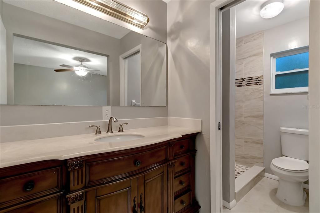 待售: $289,900 (3 贝兹, 2 浴室, 1333 平方英尺)