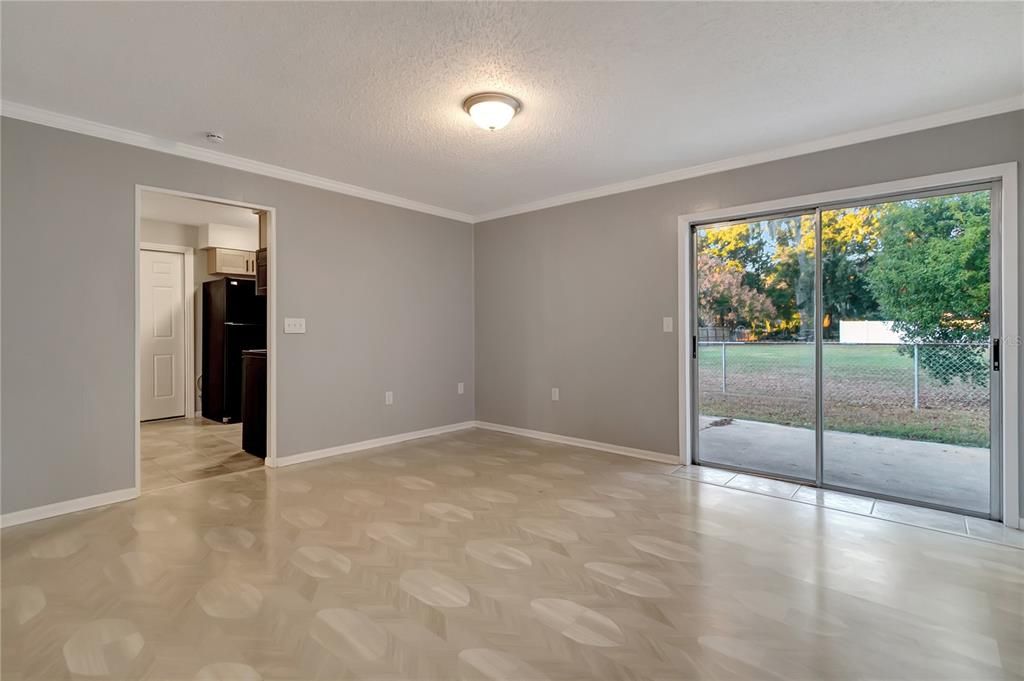 待售: $289,900 (3 贝兹, 2 浴室, 1333 平方英尺)